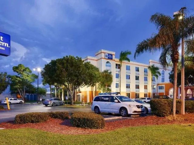 Best Western Fort Myers Inn & Suites