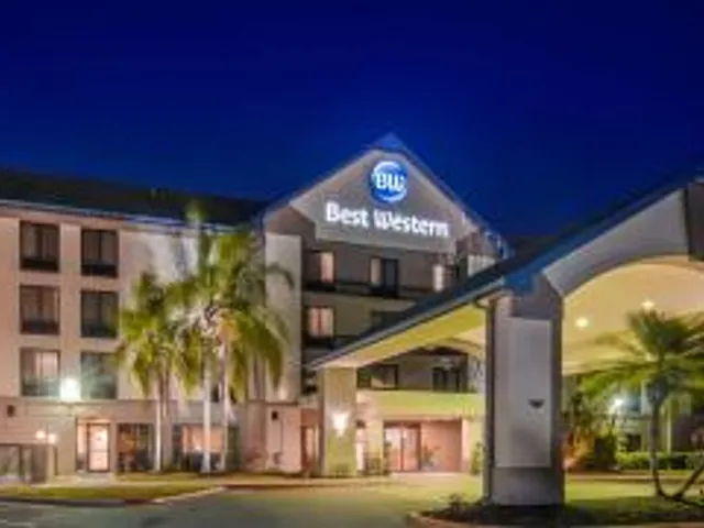Spark by Hilton Fort Myers