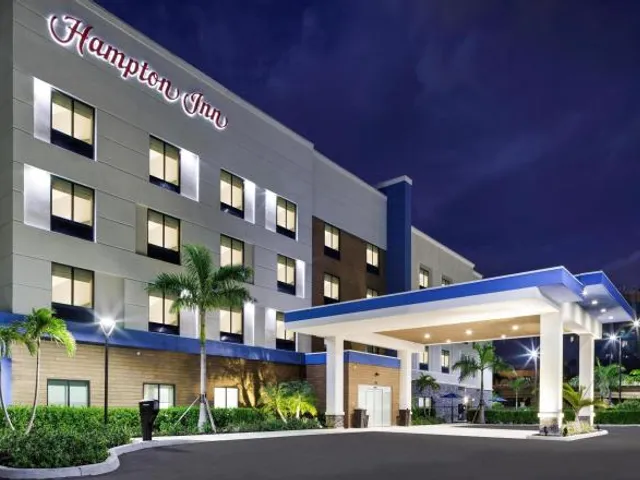 Hampton Inn Fort Myers Downtown