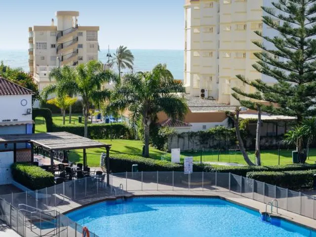 Hotel Monarque Cendrillón