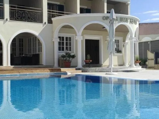 Opera Blue Hotel
