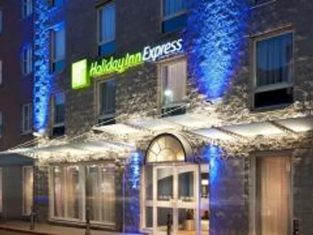 Holiday Inn Express Aberdeen City Centre