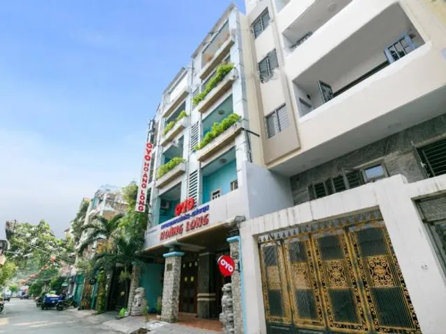 Hoang Long Hotel by OYO Rooms