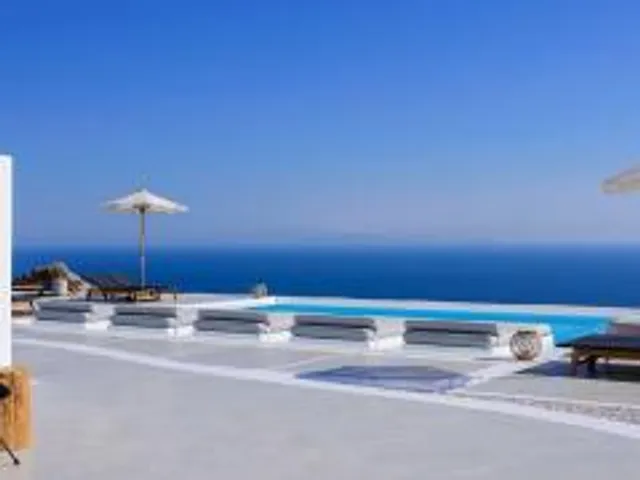 Terra Blanca Suites