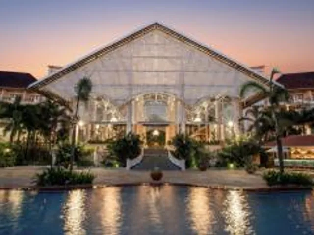 Radisson Blu Resort Goa Cavelossim Beach