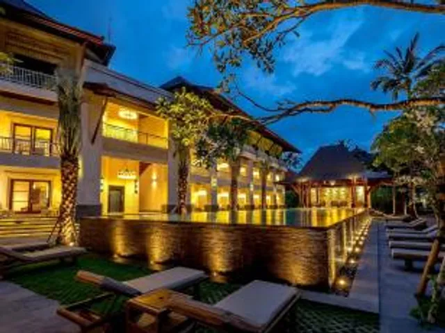 Puri Santrian & Spa