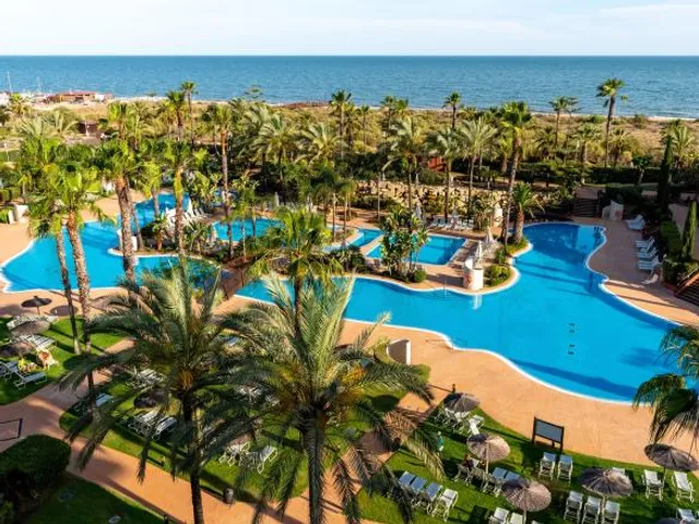 Puerto Antilla Grand Hotel