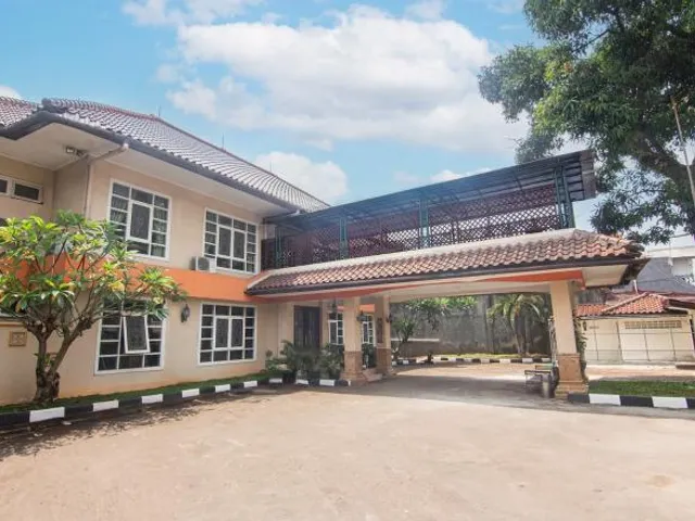 Puri Sawo Manila Residences