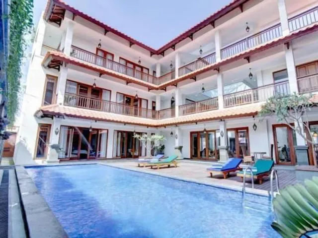 Hastinapura Residence