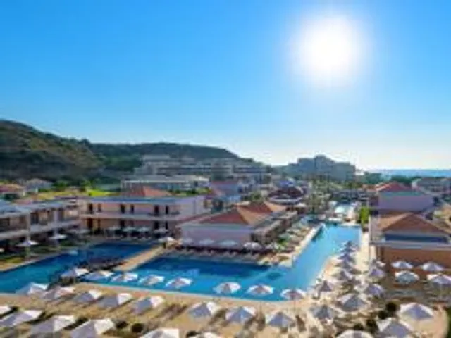 La Marquise Luxury Resort Complex