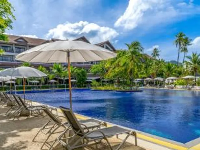Sunwing Kamala Beach