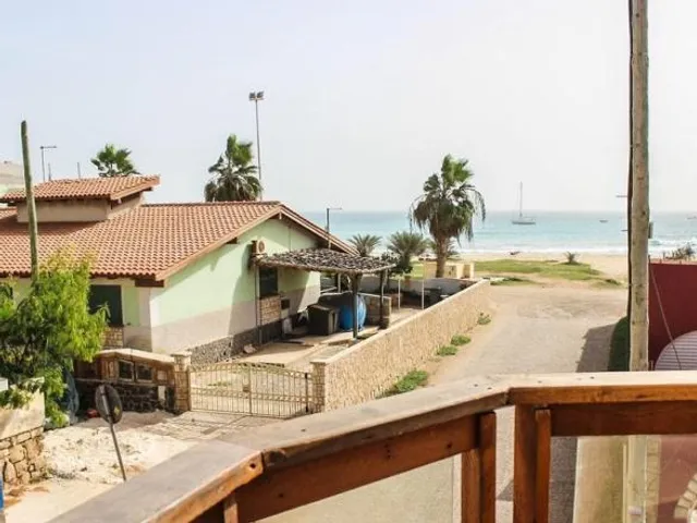Ocean Café Suites