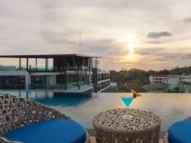 Grand Kata VIP Hotel