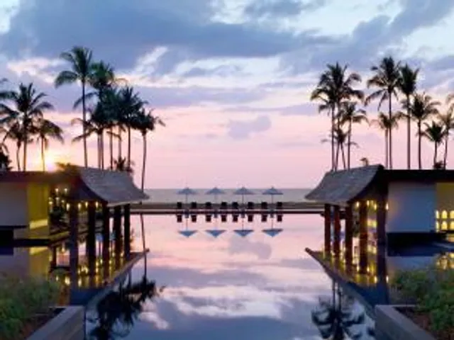 JW Marriott Khao Lak Resort & Spa