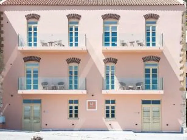 Avra Apartments Kolymbari Harbour