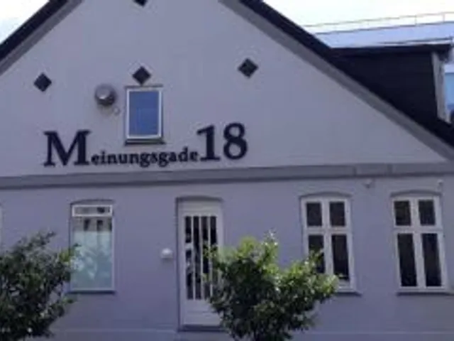 Hotel M18