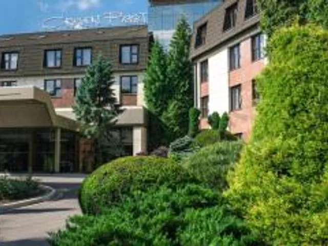 Booking Hotel & Spa