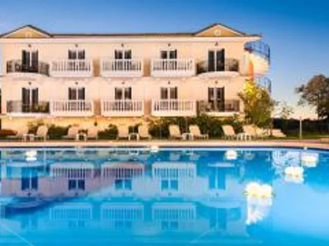 Ilios Hotel