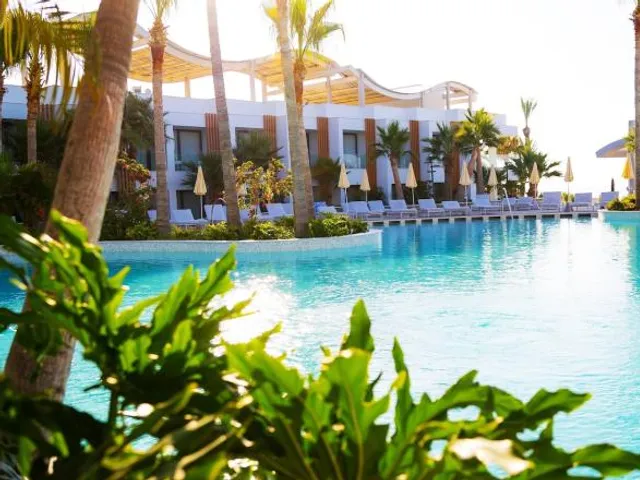 Radisson Beach Resort Larnaca