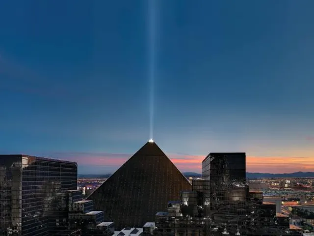 Luxor Hotel & Casino