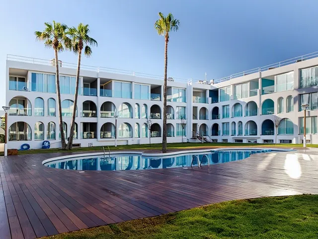 Ebano Hotel Apartments & Spa