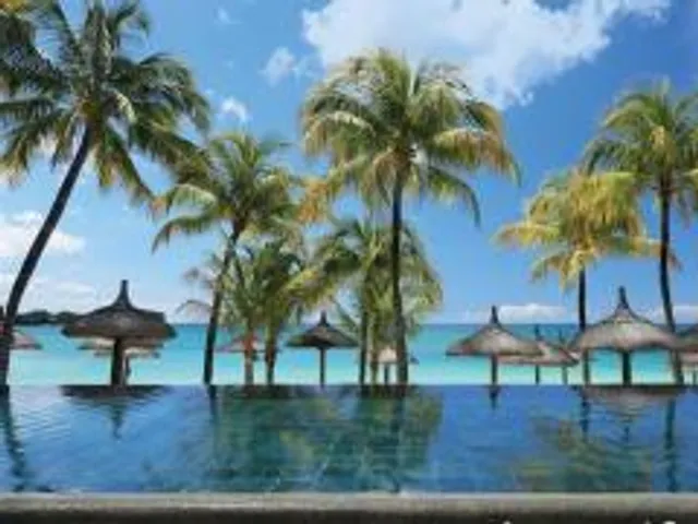 Royal Palm Beachcomber Luxury