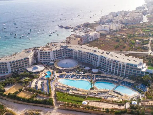 db Seabank Resort & Spa