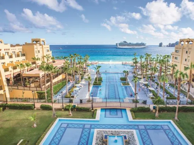 Hotel Riu Santa Fe