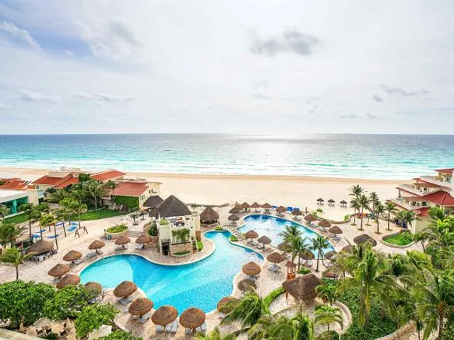 Grand Park Royal Cancún