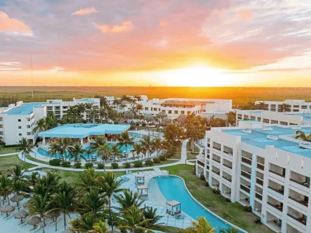 Dreams Puerto Morelos Resort & Spa