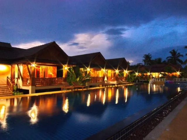 Sangsawan palace khaolak hotel