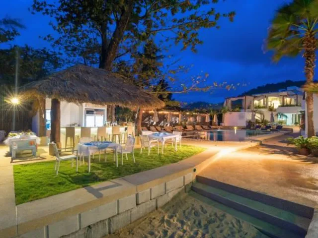 Ocean Breeze Resort Khaolak