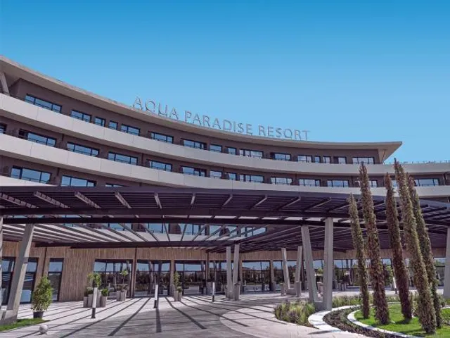 Aqua Paradise Resort