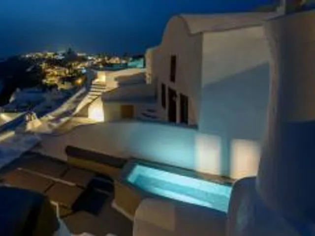 Ianthe Apartments & Villa