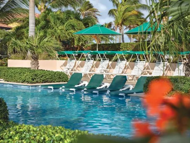 Marriott's Aruba Surf Club