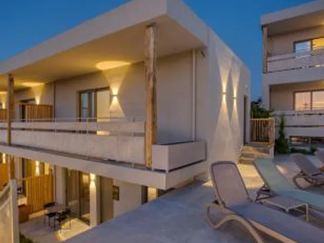 Casa D'Oro Suites By Estia