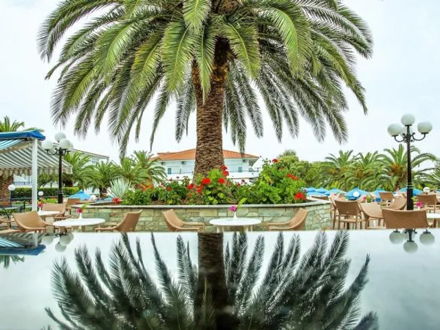 Xenios Port Marina Hotel