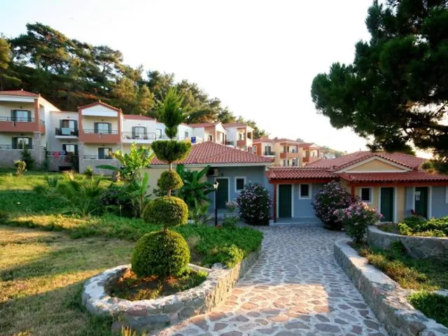 Alma Luxury Resort Hotel