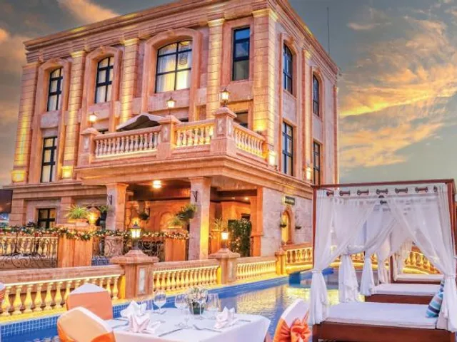 Anik Palace Hotel