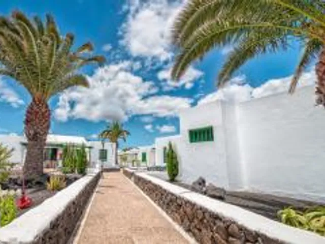 Apartamentos LIVVO Las Gaviotas