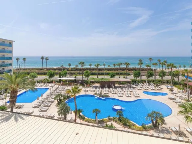 Golden Taurus Aquapark Resort