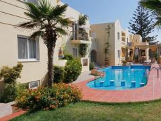 Lambrinos Suites