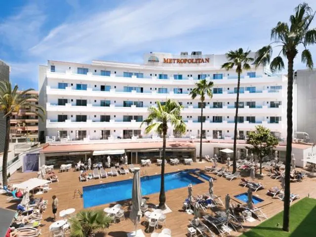 Metropolitan Playa Hotel