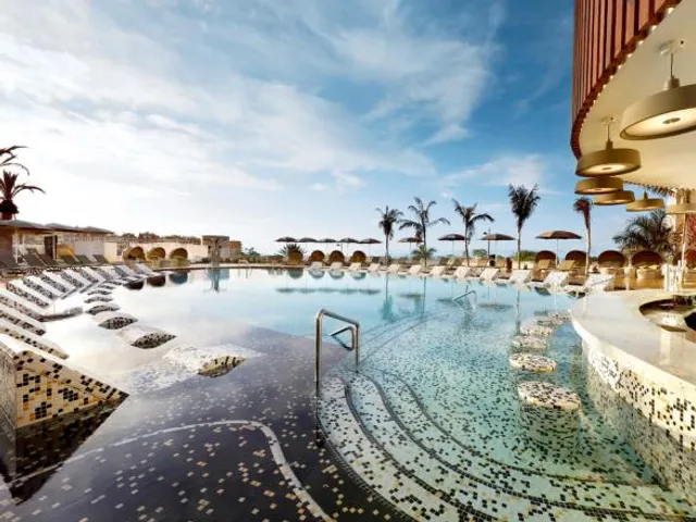 Hard Rock Hotel Tenerife