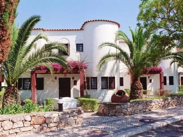 Apartamentos Vale de Carros by Umbral