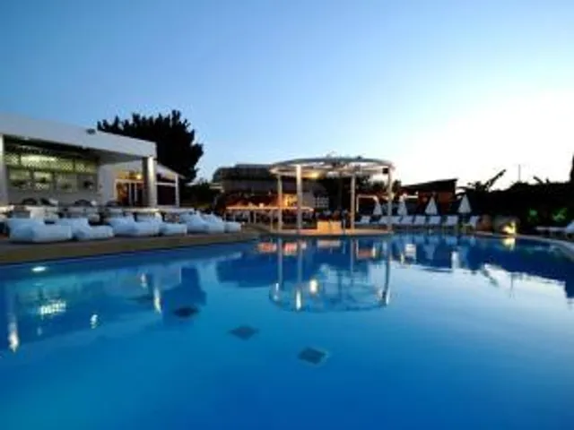 Palm Beach Hotel