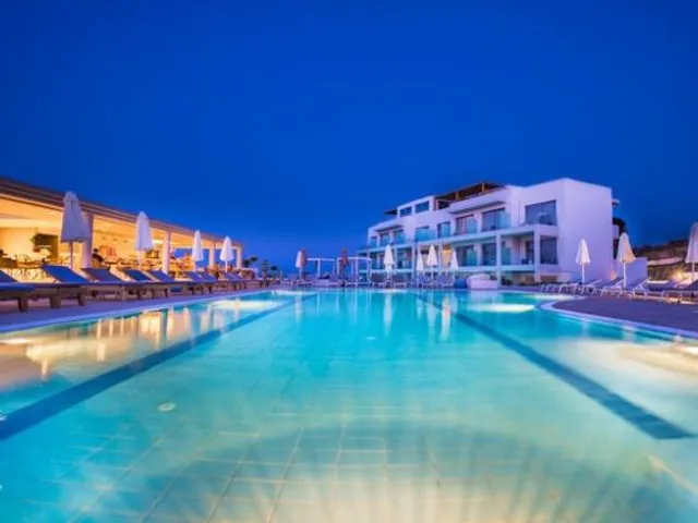 Harmony Crest Resort & Spa