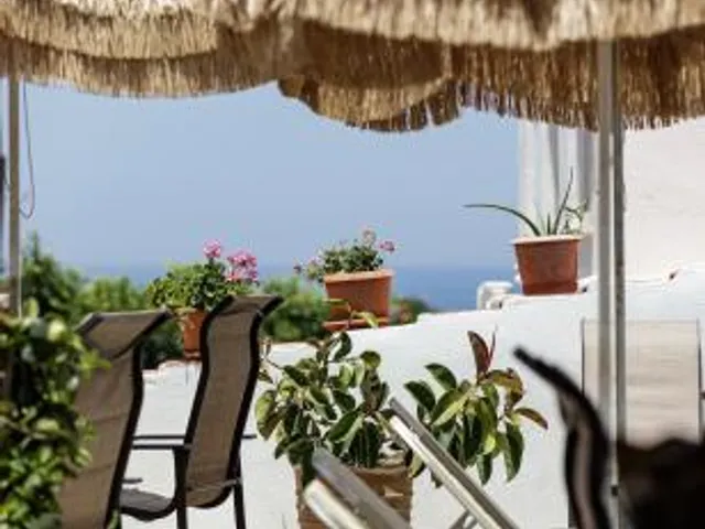 Kasteli Studios & Apartments