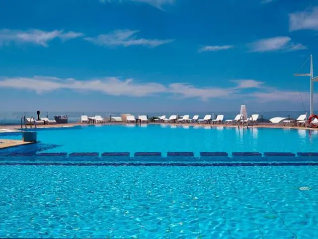 Orizontes Hotel & Villas