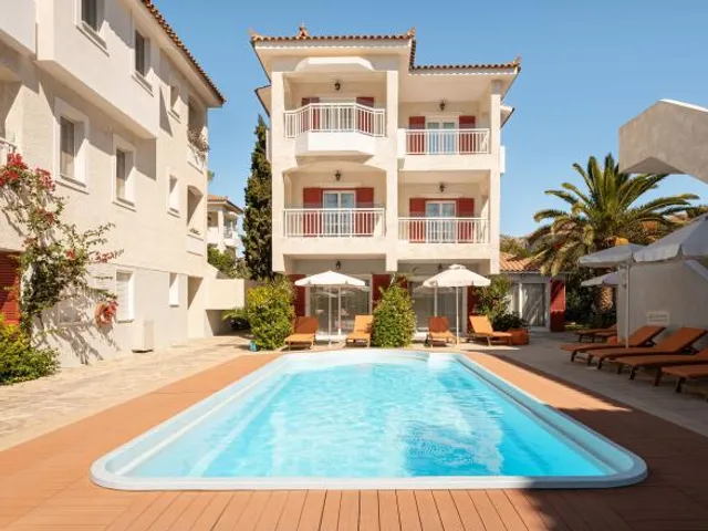 Hydrele Beach Hotel & Village
